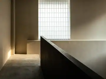 让树影成为室内的一部分 · 实景照片