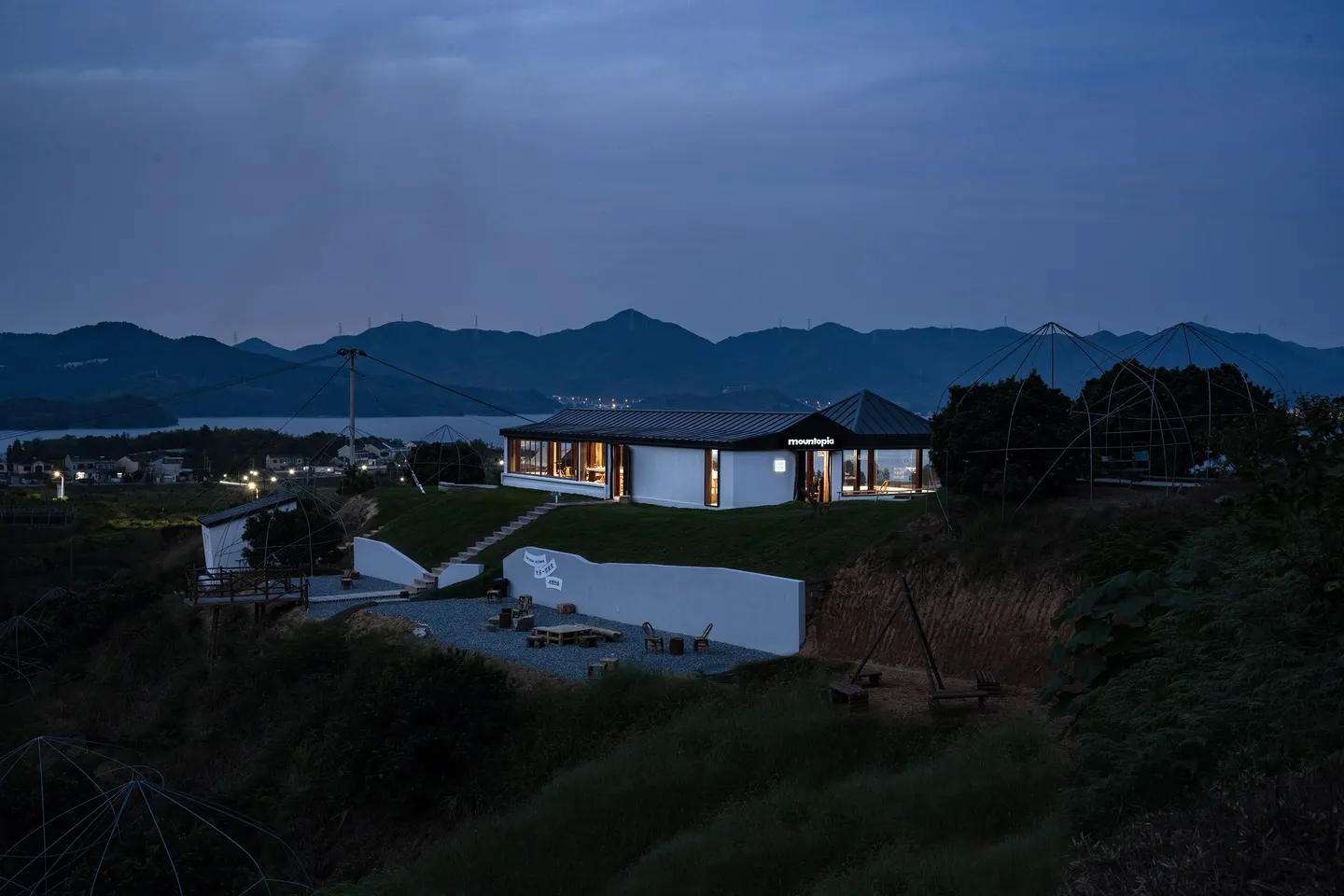 打开一整面窗看山 · 实景照片 · 空间细节
