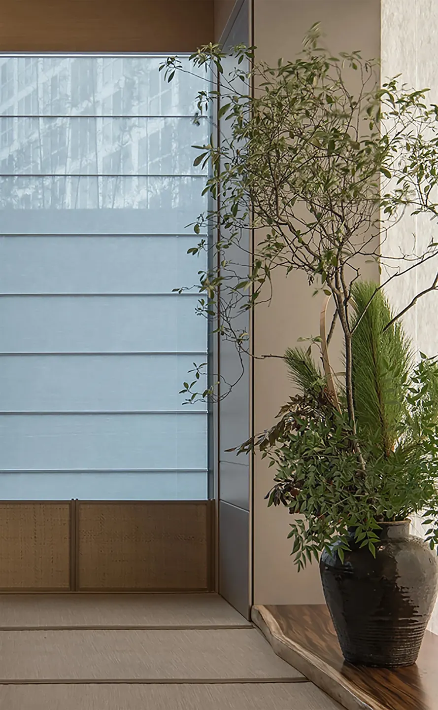庭院与街巷感的日式餐厅 · 实景照片 · 空间细节