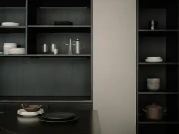 把厨房整理成安静的展示 · 实景照片