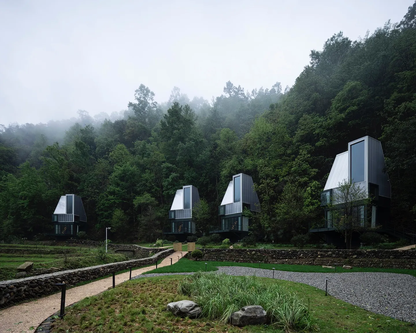随楼层变化的乡野取景小屋 · 实景照片 · 空间细节